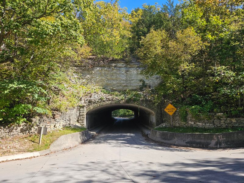 Harmon Tunnel, The Drive-Through Oddity