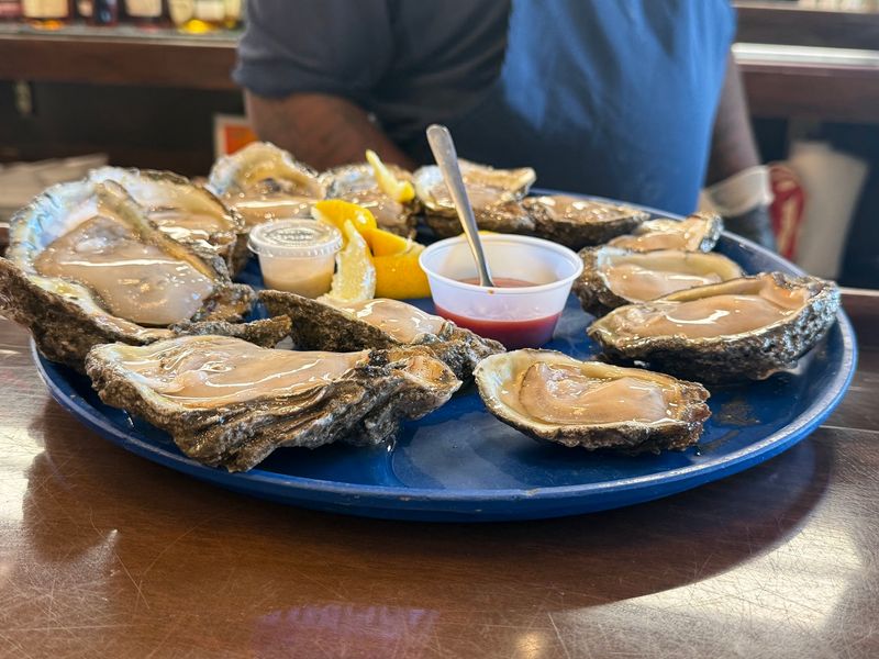 Harbor Seafood & Oyster Bar