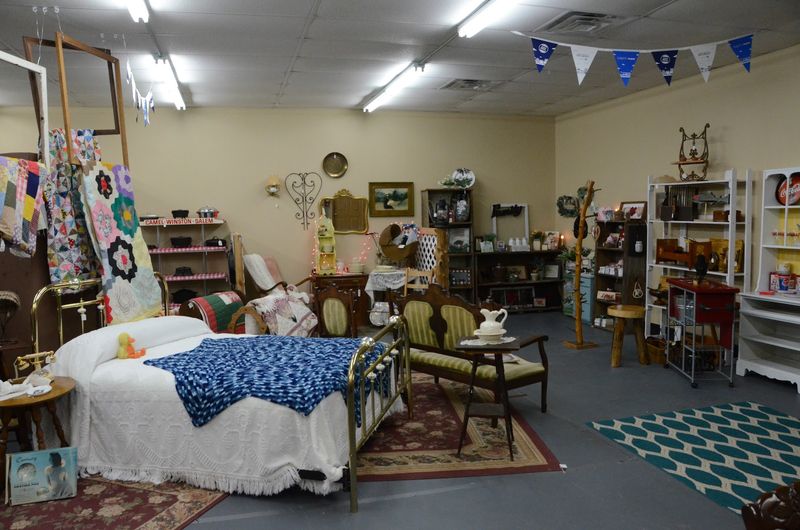 Back Porch Pickers and Artisans, Mount Vernon