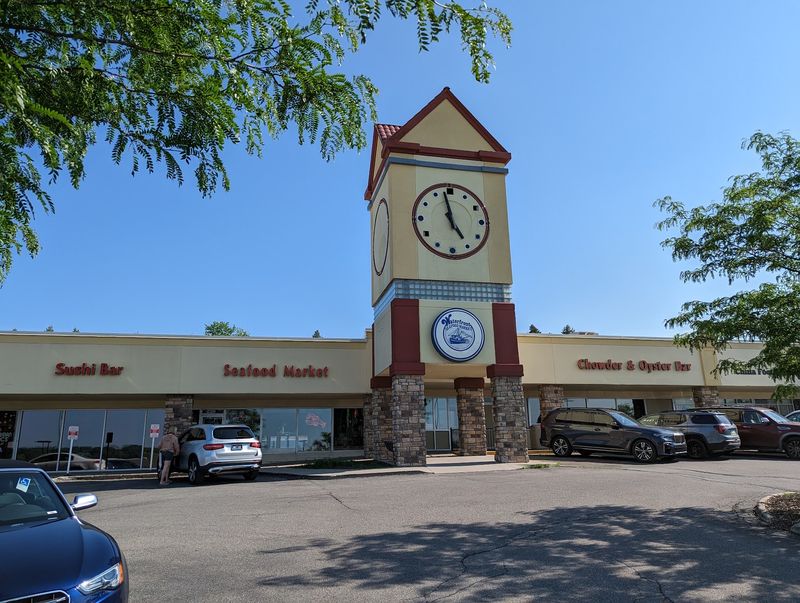 Waterfront Seafood Market, West Des Moines