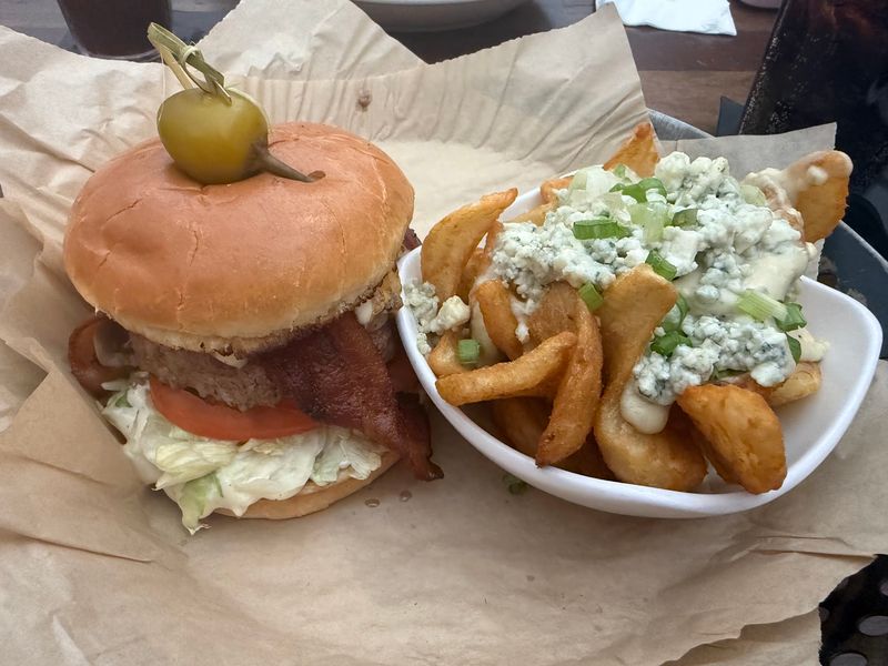 Cin Cin Burger Bar, Winston-Salem, NC