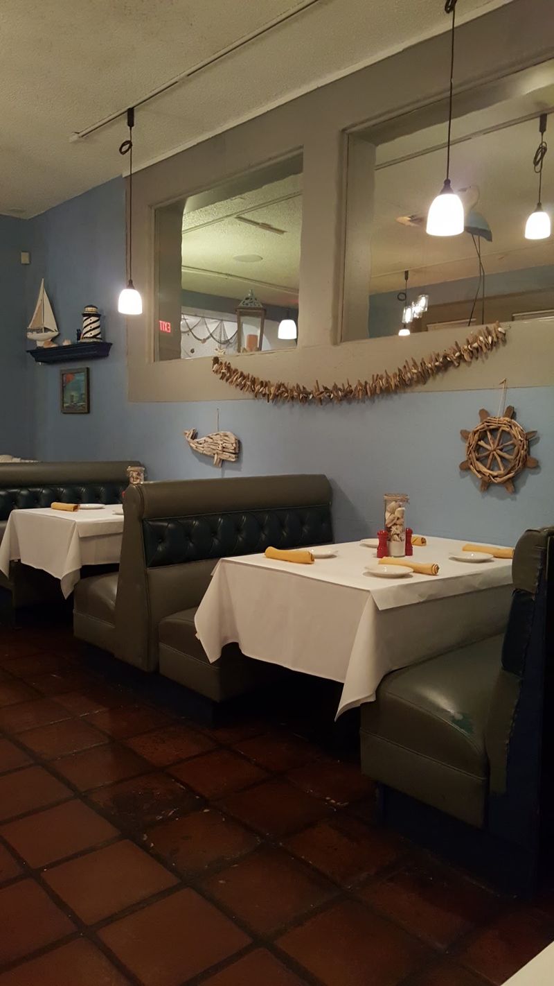 A Table That Fits The Evening
