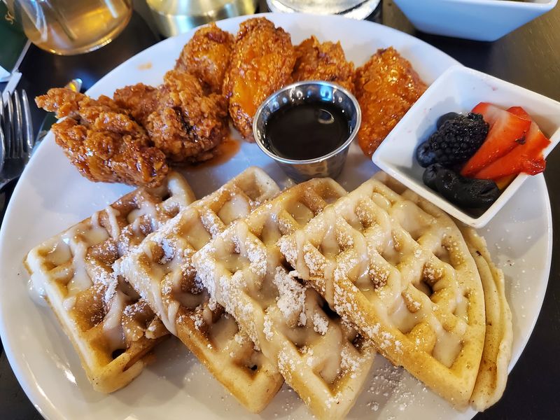 Mangos Southern Kitchen and Bar, Tampa, FL