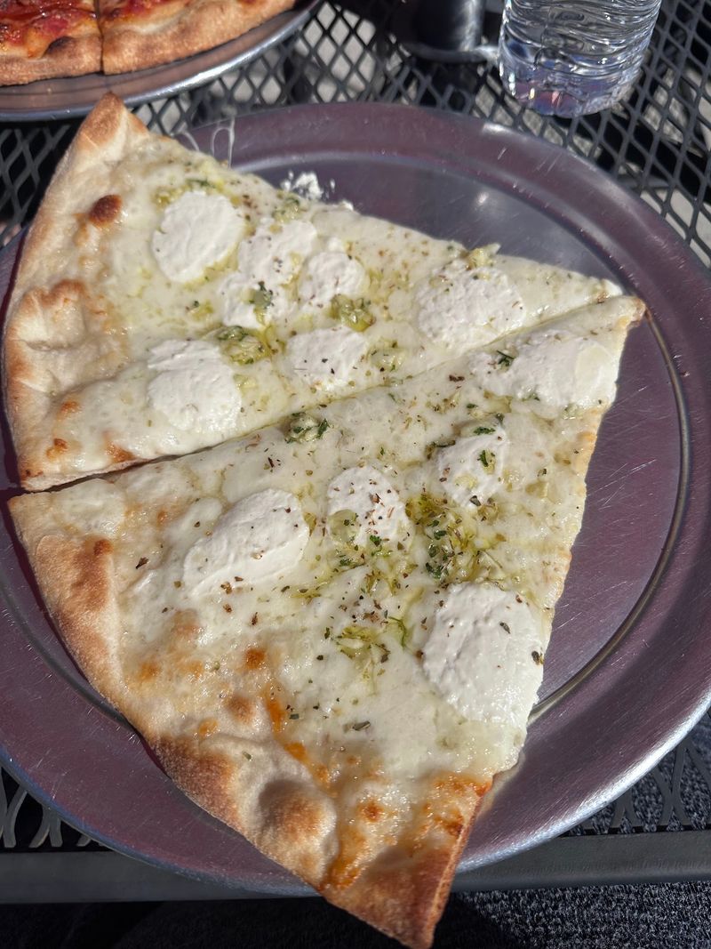 The Crust Pizzeria And Restaurant, Allentown, PA