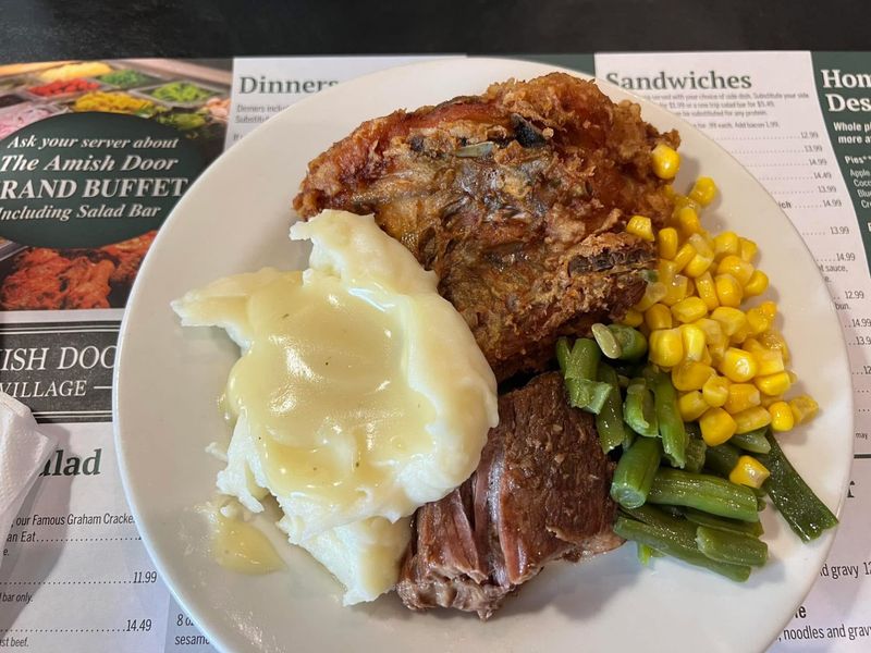 The Broasted Chicken That Started the Buzz