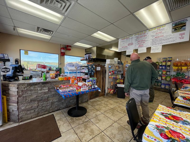Counter Service Keeps Things Moving