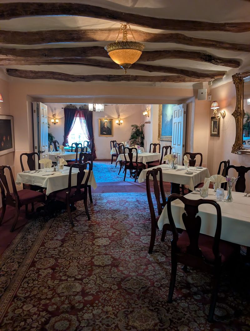 Tableside Theater With Crepes and Bananas Foster