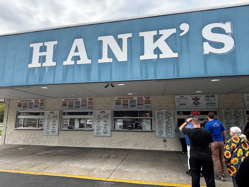 Hank's Frozen Custard