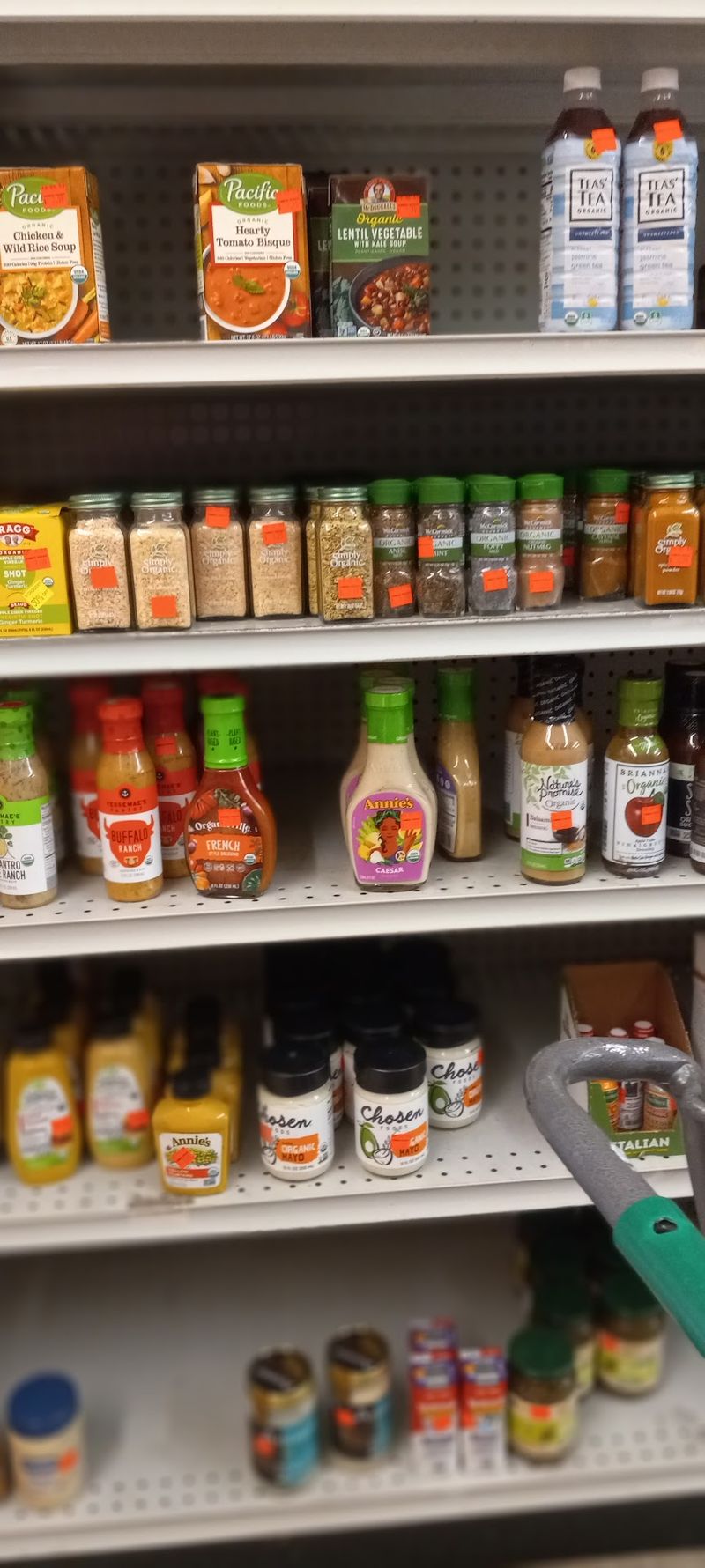 Discount Groceries Are The Main Event At This Hartville Store