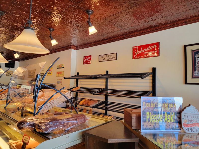 Johnston’s Bakery
