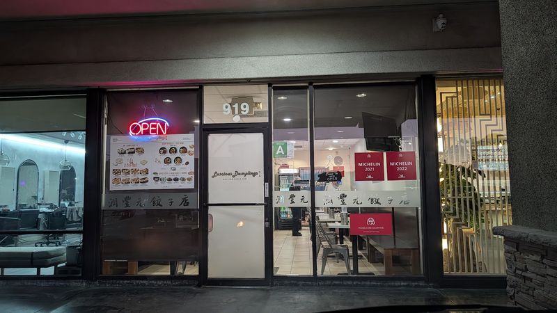 Hours, Prices, And Beating The Weekend Rush