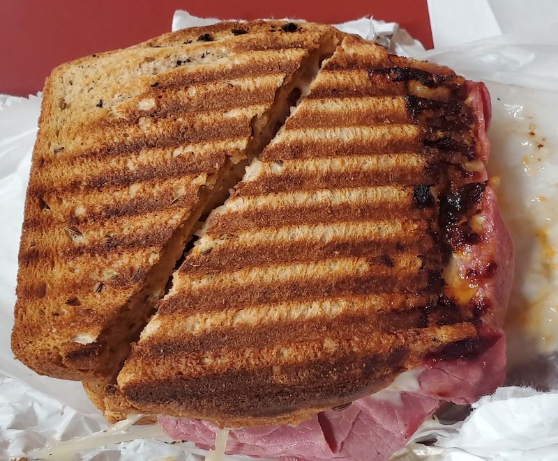The Café Can Turn A Grocery Stop Into Lunch