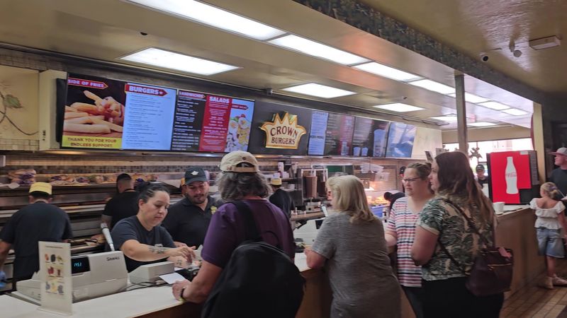 Crown Burgers, Salt Lake City