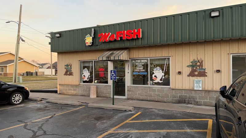 Mo Fish, Council Bluffs