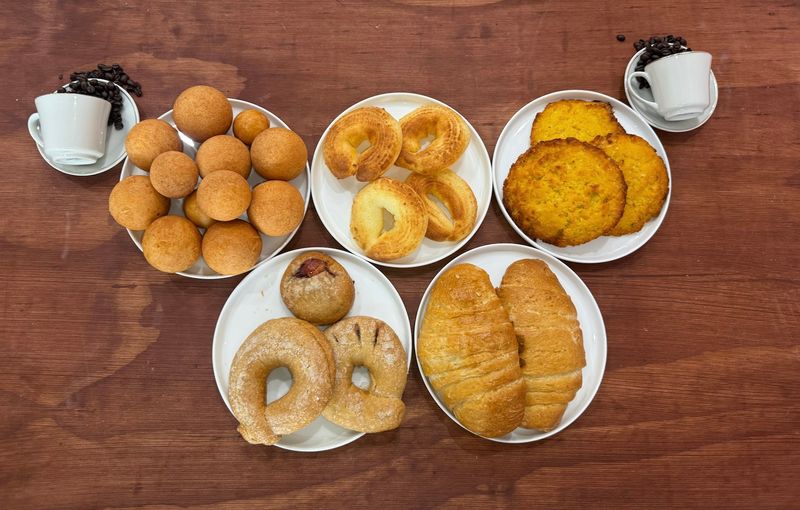 Leo Pan Colombian Bakery, Miami, FL