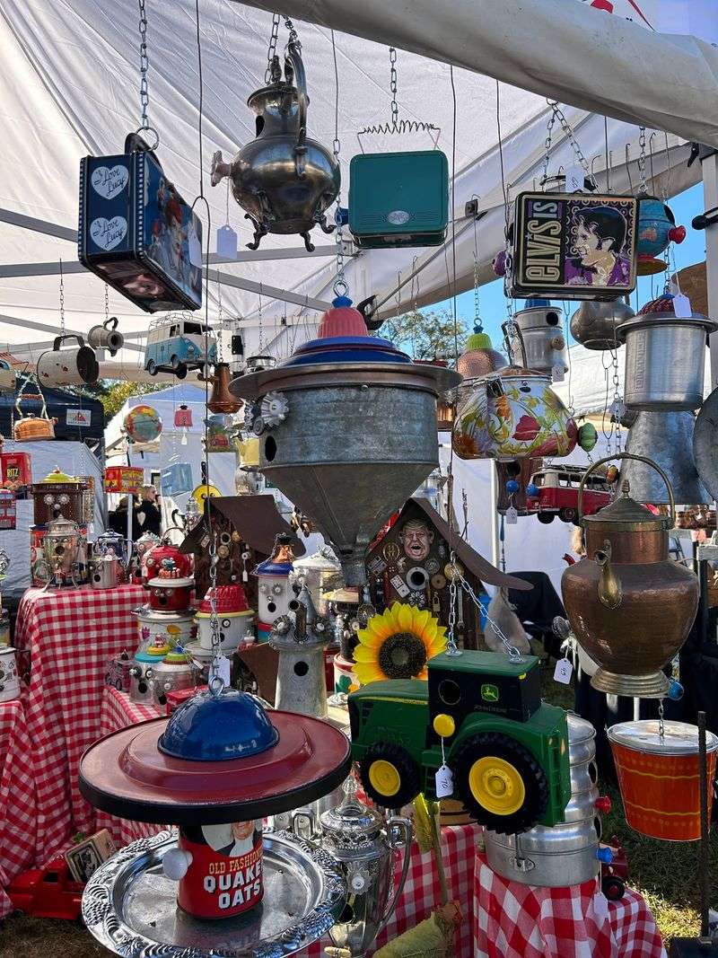 More Than 250 Vendors Turn Shopping Into The Main Event