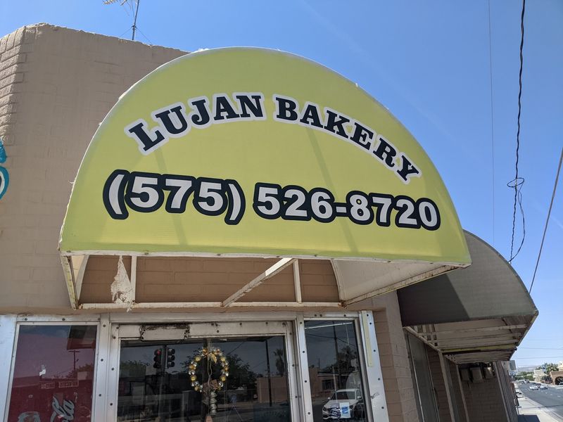 Lujan Bakery