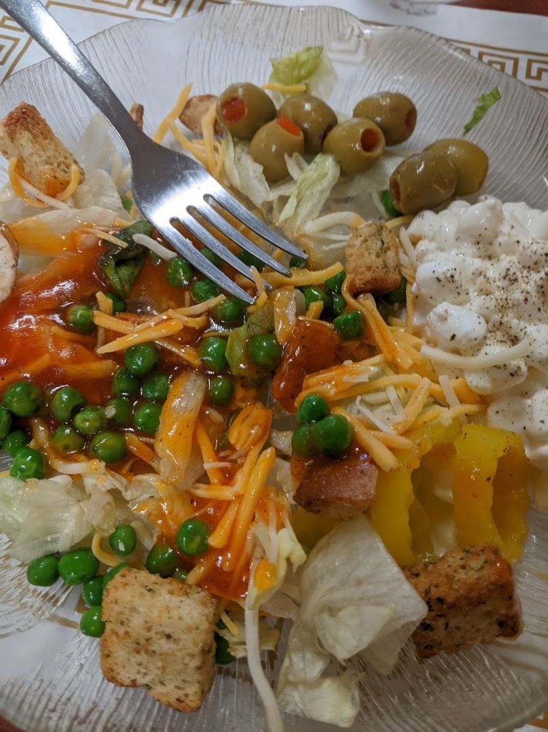 The Salad Bar Situation