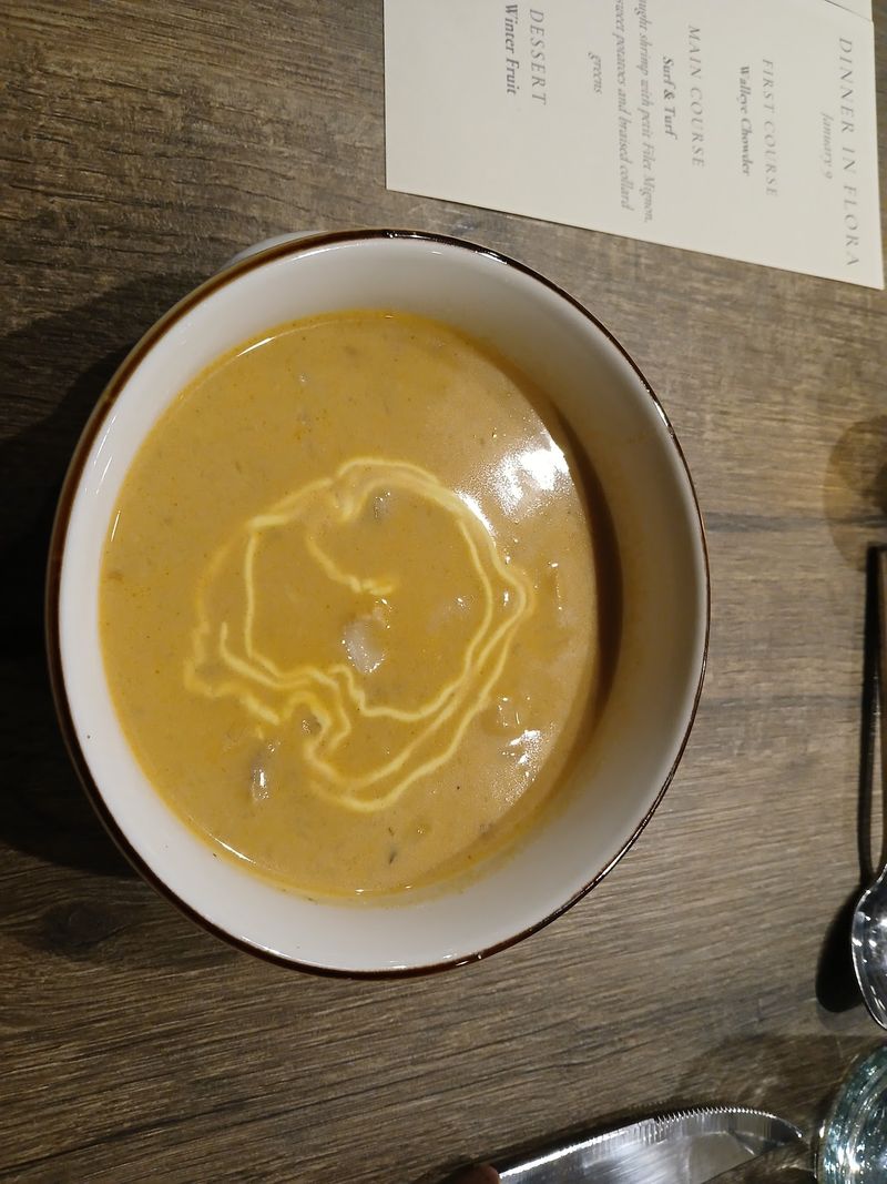 Service That Ranges From Warm To Wonderfully Fussy
