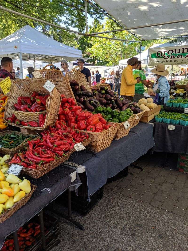 Lane County Farmers Market