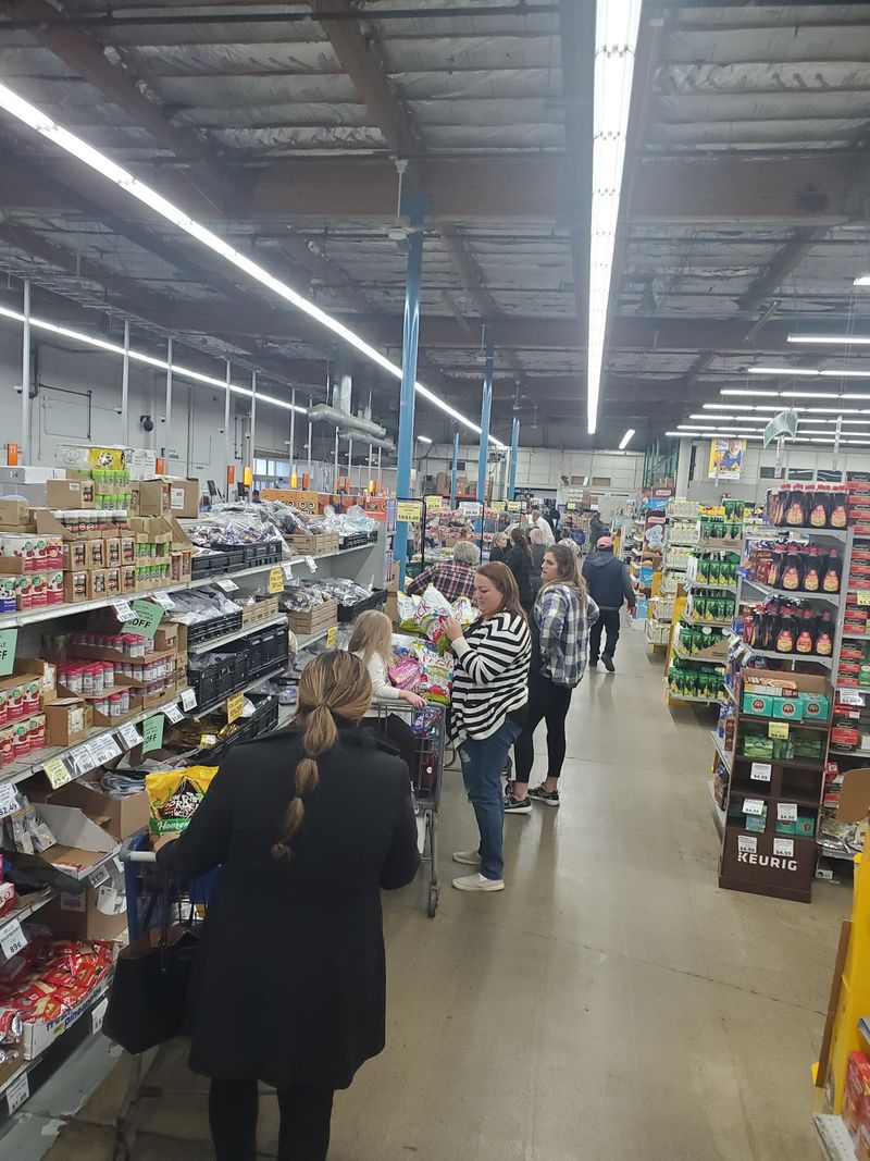 A Practical Stop For Different Kinds Of Shoppers