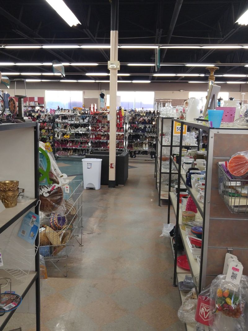 Glassware, Housewares, and Odds and Ends