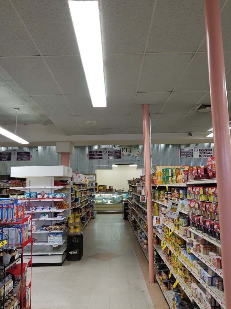 T & T Supermart, Bernalillo
