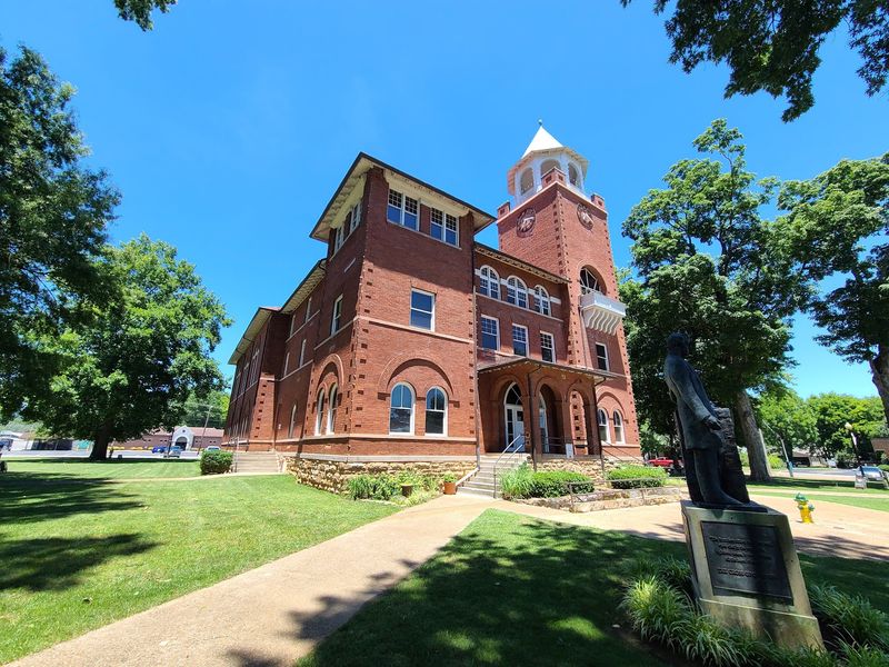 The Scopes Trial Gives Downtown A National Story