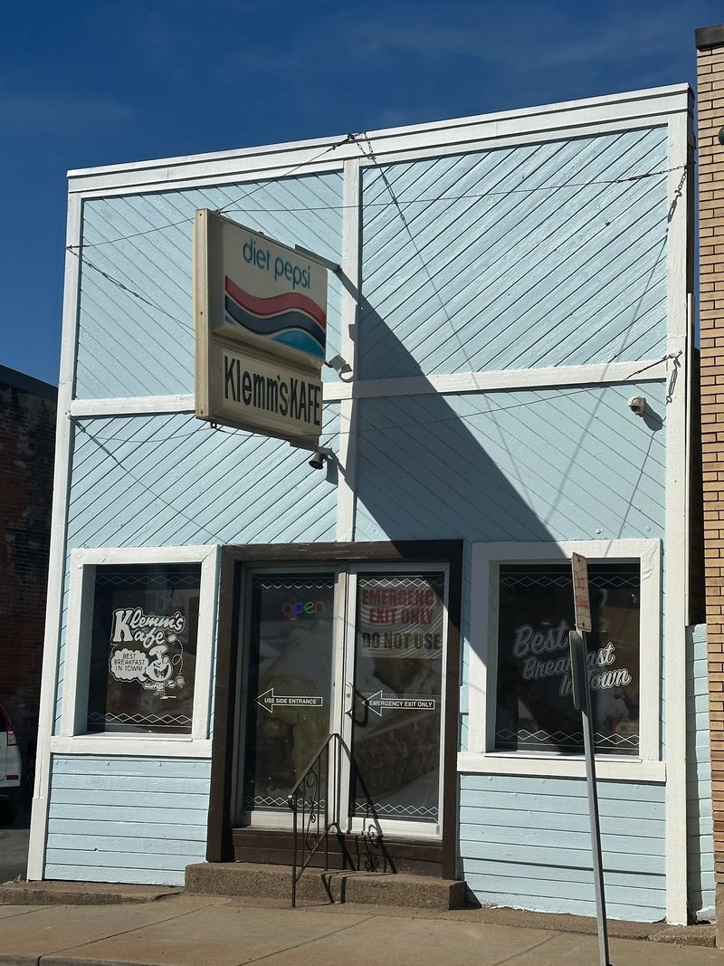 Klemm’s On Wells
