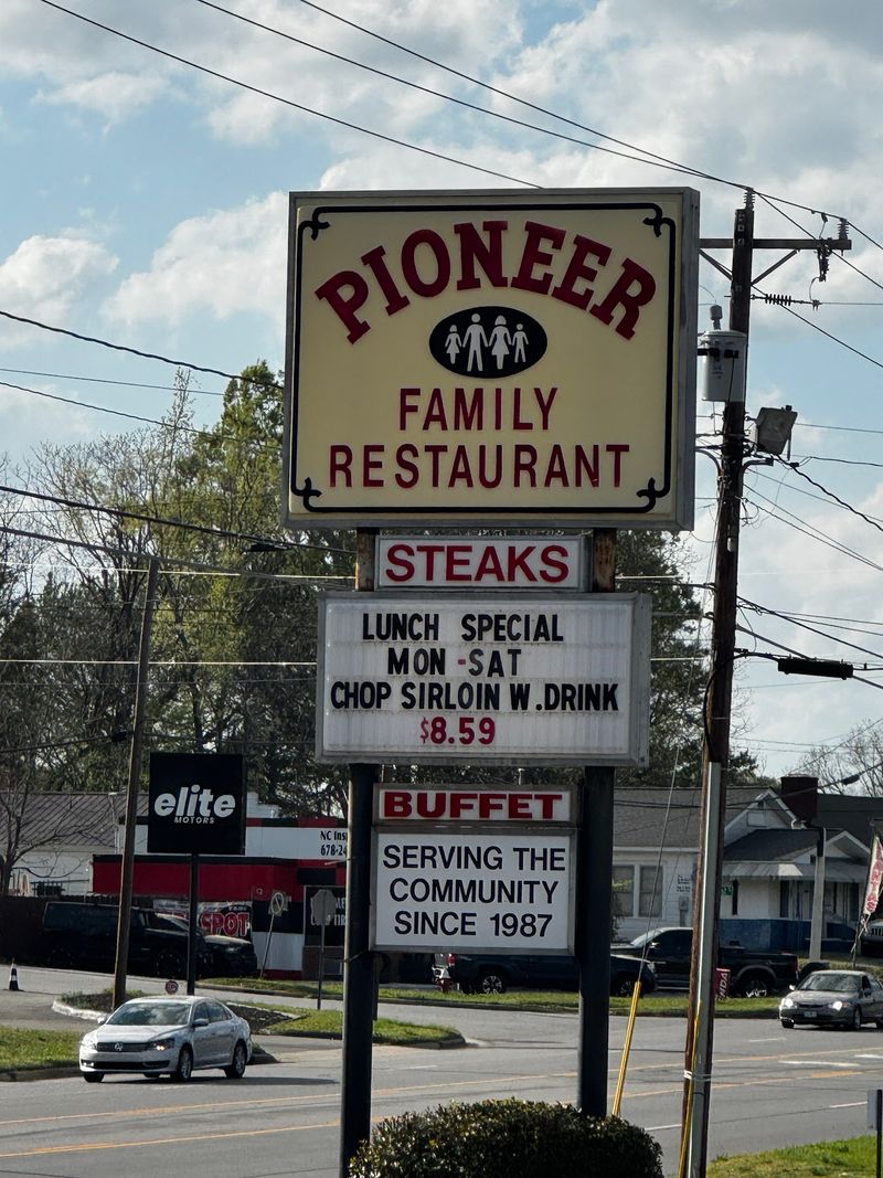 Pioneer Family Restaurant, Archdale, NC