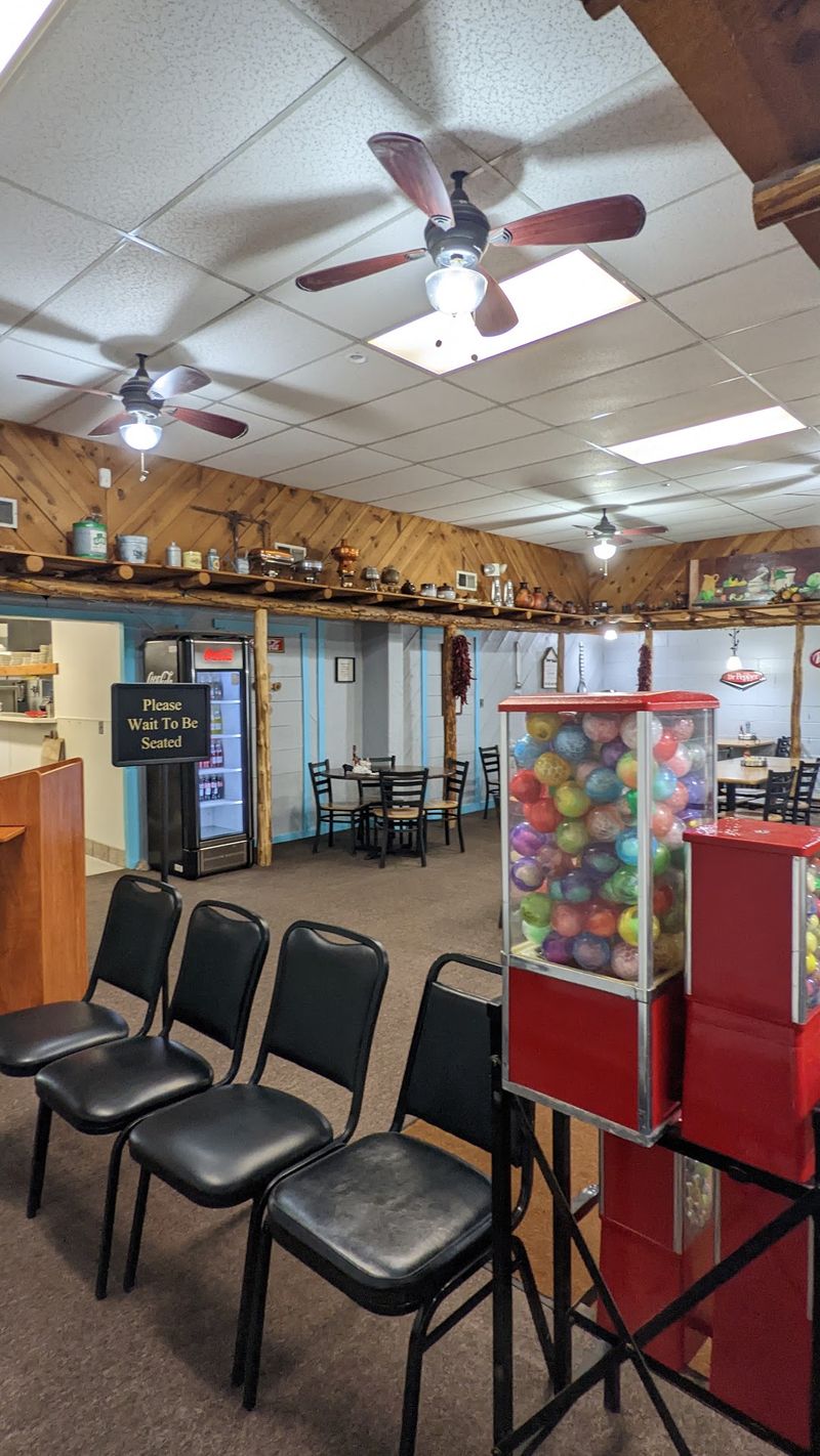 TJ's Restaurant