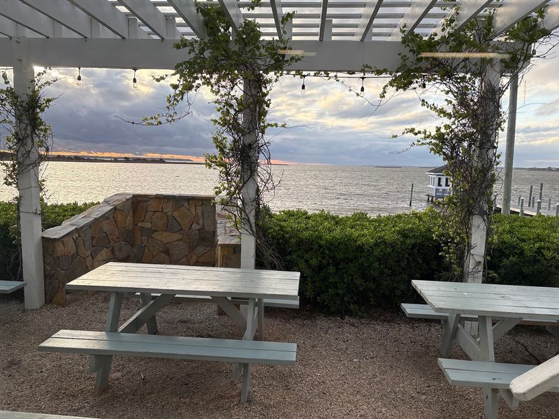Soundfront Seating Gives The Meal Some Scenery