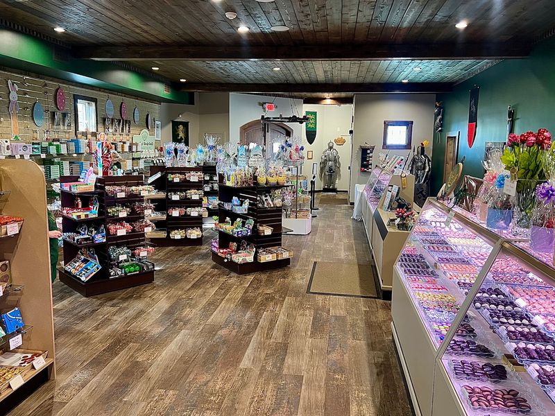 Rosalind Candy Castle Inc, New Brighton, PA