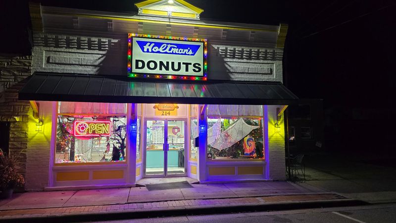 The Maple Bacon Donut Deserves Its Own Fan Club