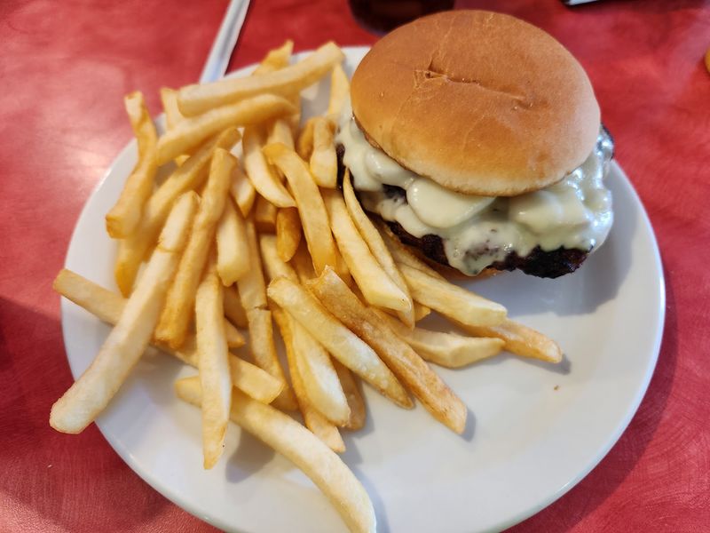 Sandwiches, Burgers, And The Underrated Onion Rings