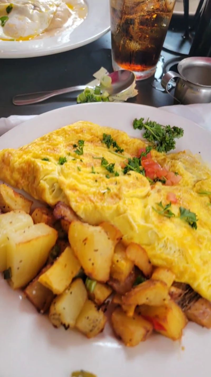 A menu built around hearty New Orleans mornings