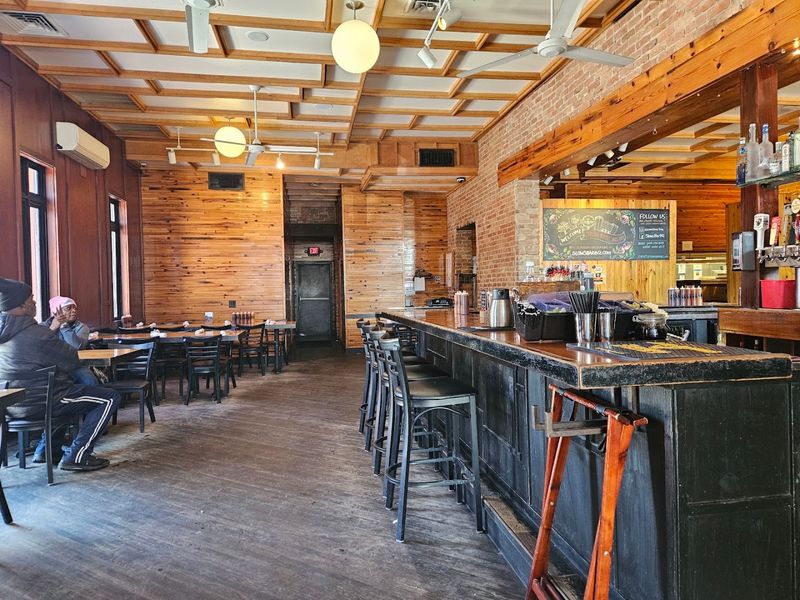 Slows Bar BQ