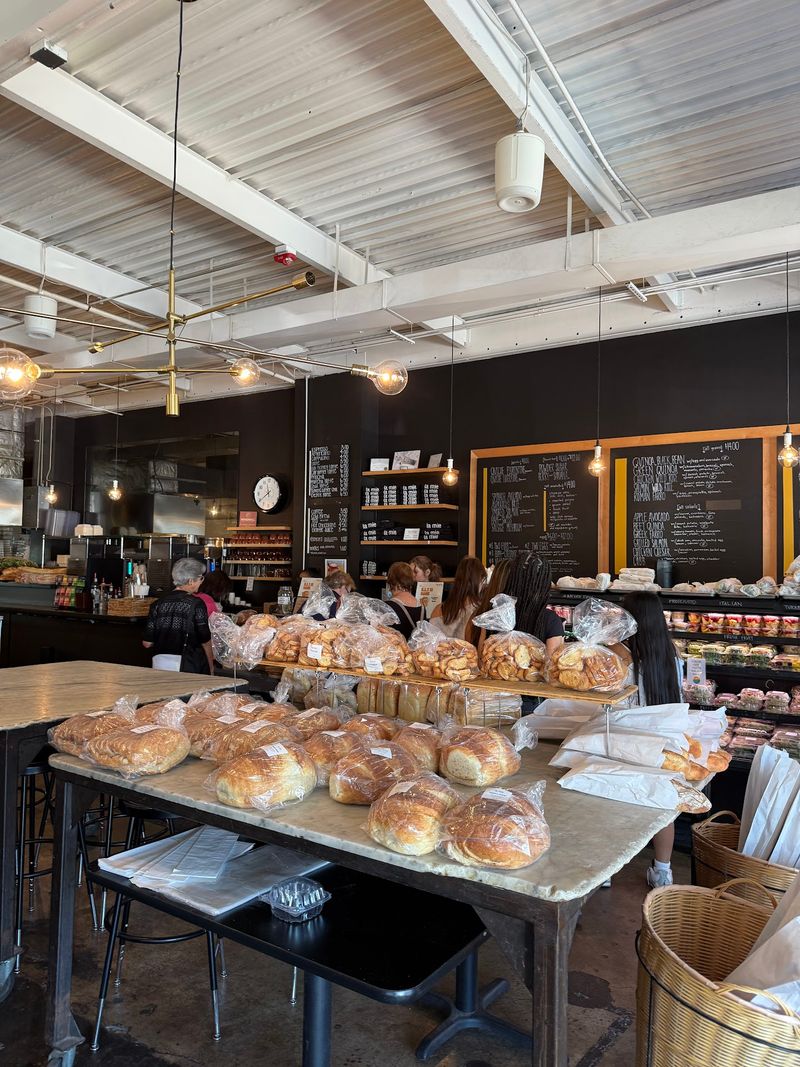 La Mie Bakery, Des Moines
