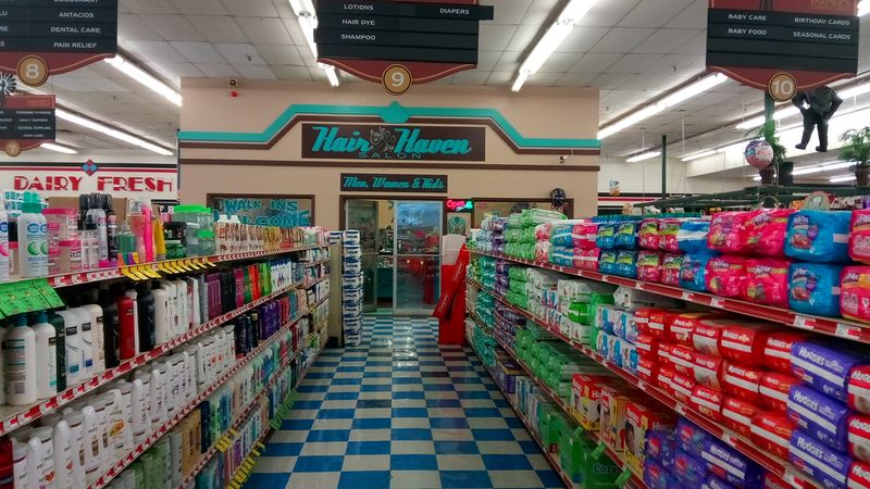 Big Aisles Make Stocking Up Feel Easy