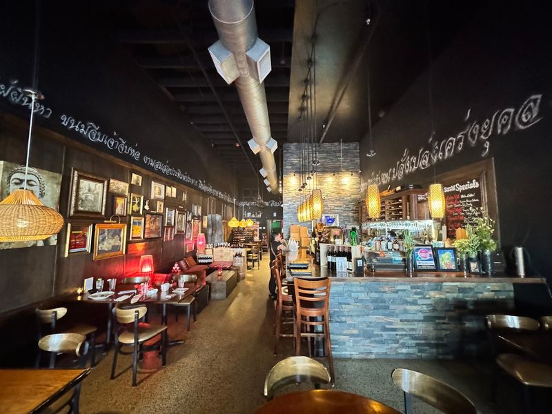 An Atmosphere That Feels Both Stylish and Relaxed
