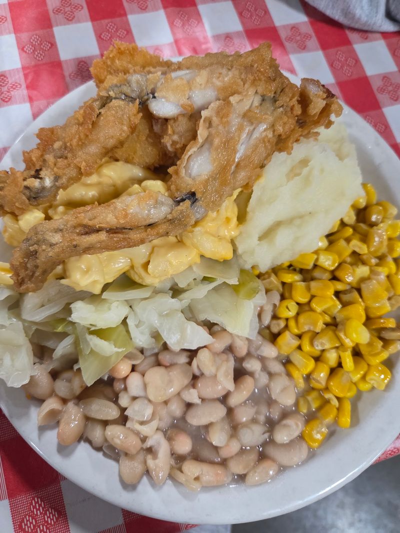 Fried Chicken And Country Meats Give The Hot Bar Its Backbone