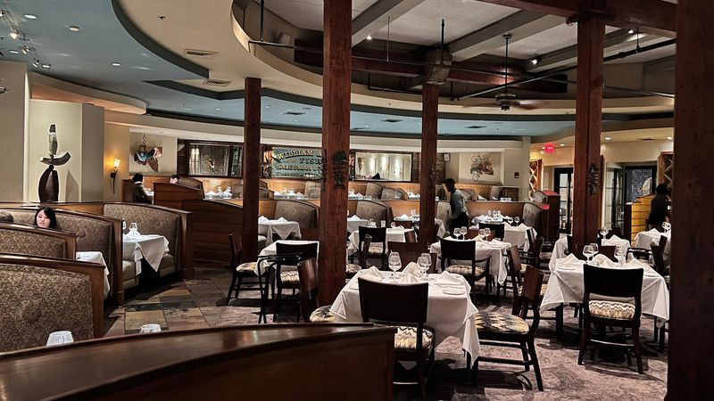 Park On Iberville, Dine On Bienville