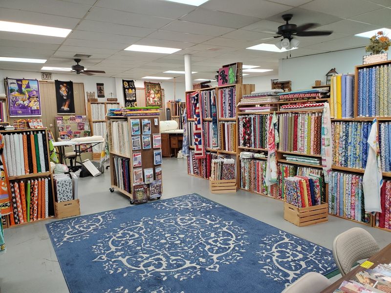 Aunt Nell's Quilt Shop, Pineville