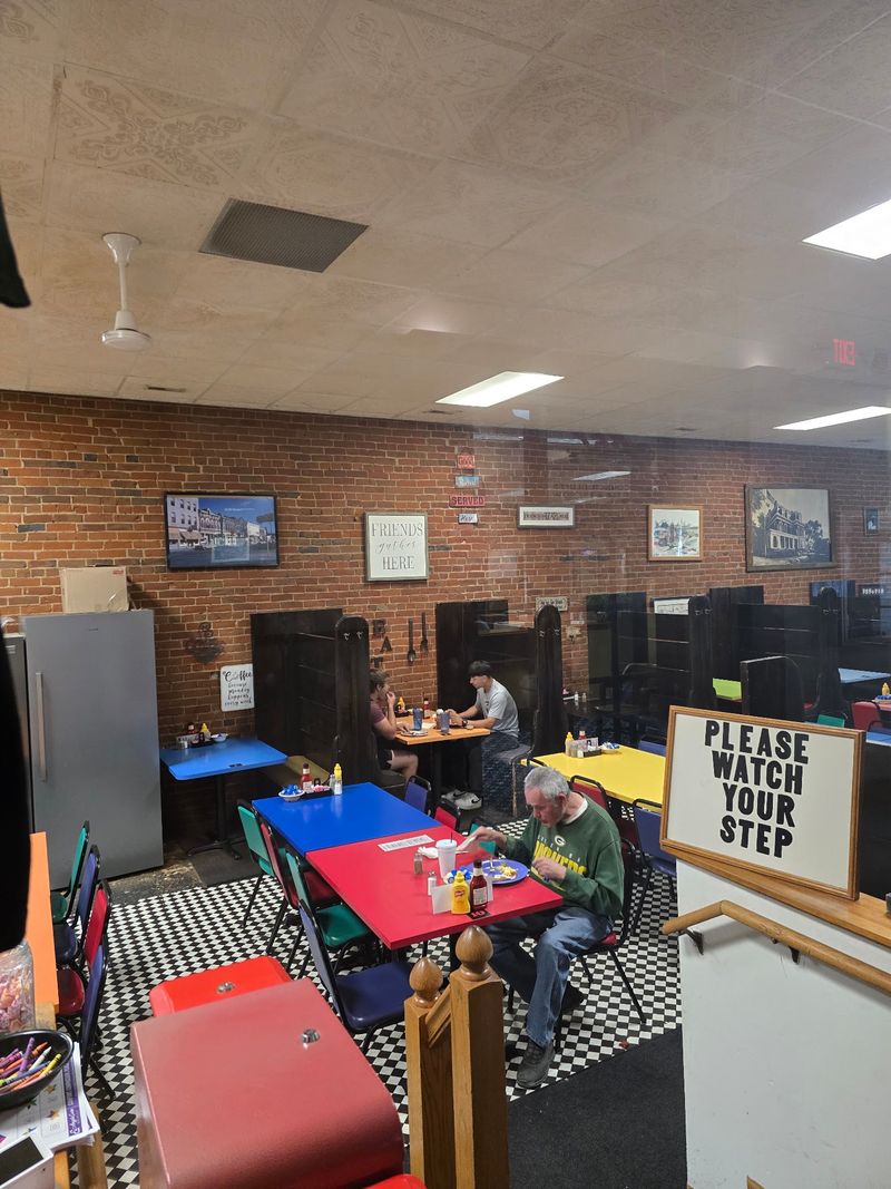 Legends Cafe, Council Bluffs