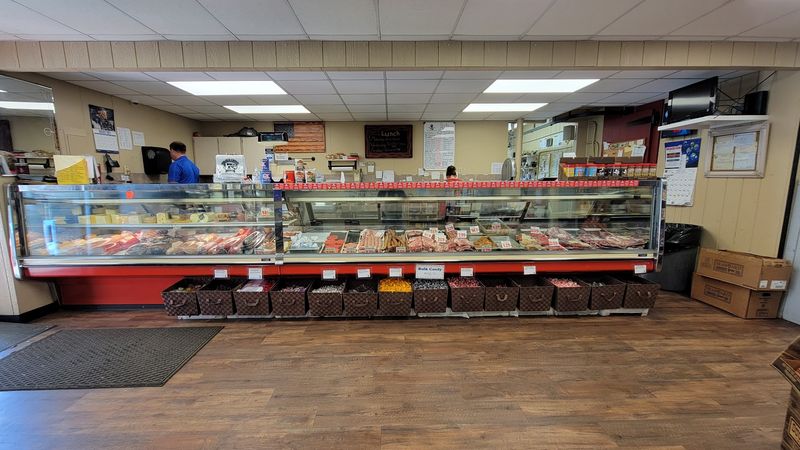 Winner's Meats Osgood Grocery Store