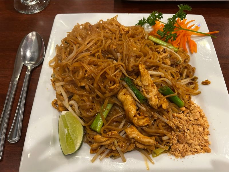Thai Cuisine & Noodle House, Jacksonville, FL