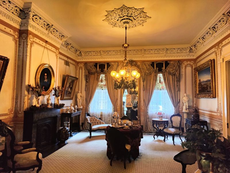 Rooms Preserved To The Period