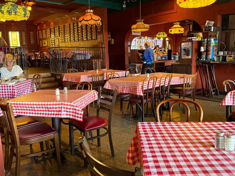A Nostalgic Vibe for Families and Road Trippers