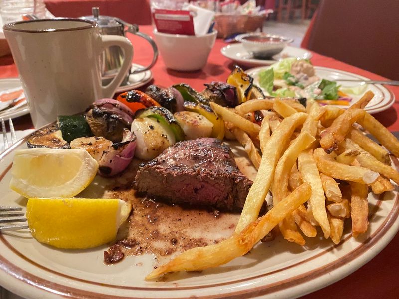 A Complete Dinner, Course by Course