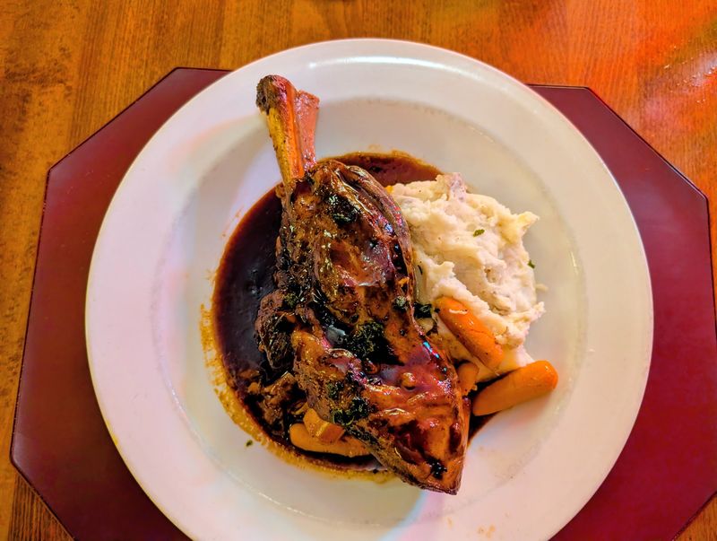 Seasonal Plates Keep The Menu Interesting